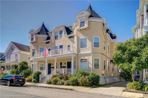 108 Second ST,Unit#3A Newport RI 02840