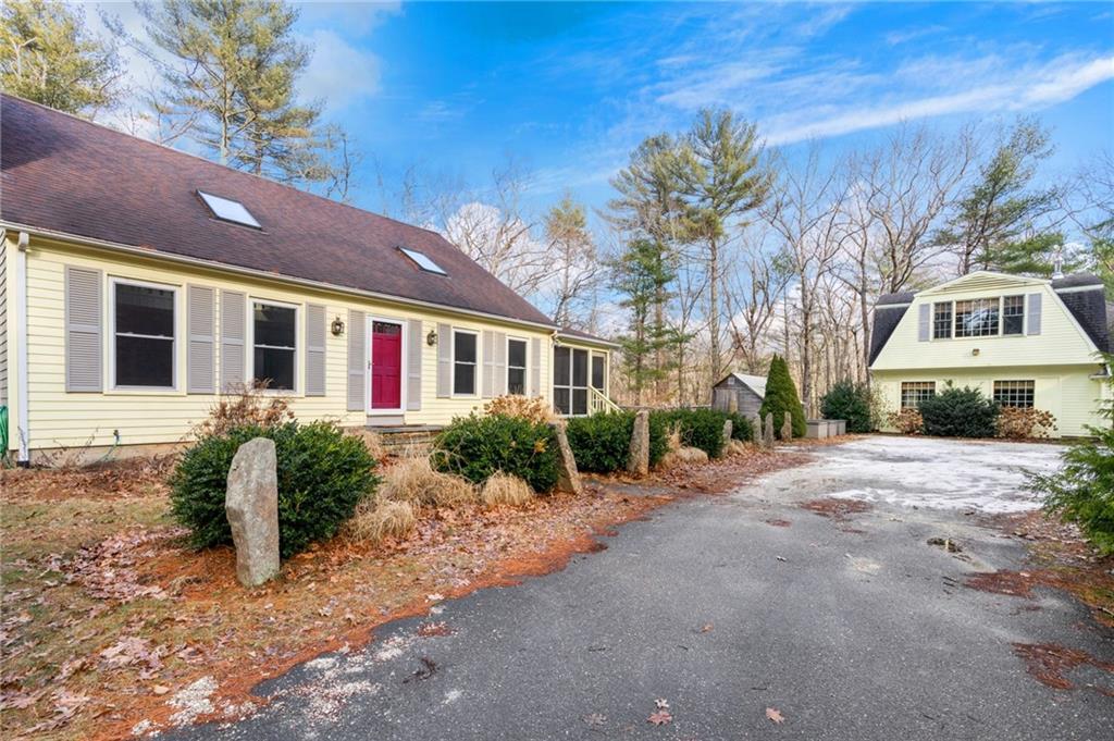 60 Meadowbrook RD Richmond RI 02898